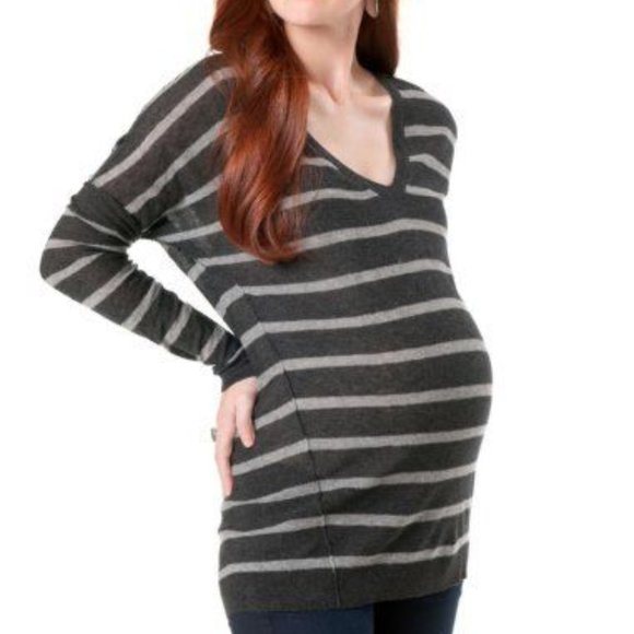 Vince for A Pea In The Pod Boyfriend Sweater gray navy stripe Maternity - Picture 2 of 12